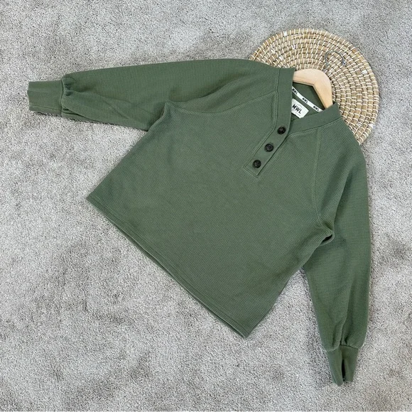 Madewell Women’s MWL Textured Waffle V-Neck Henley Sweatshirt in Faded Palm M - Picture 3 of 12